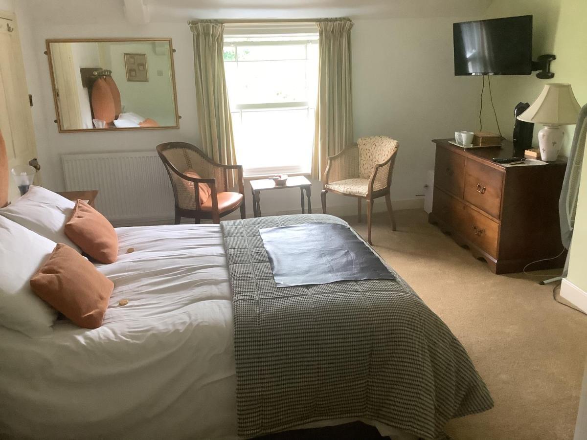 Bed and Breakfast Bwthyn Cudd Уэстбери Экстерьер фото