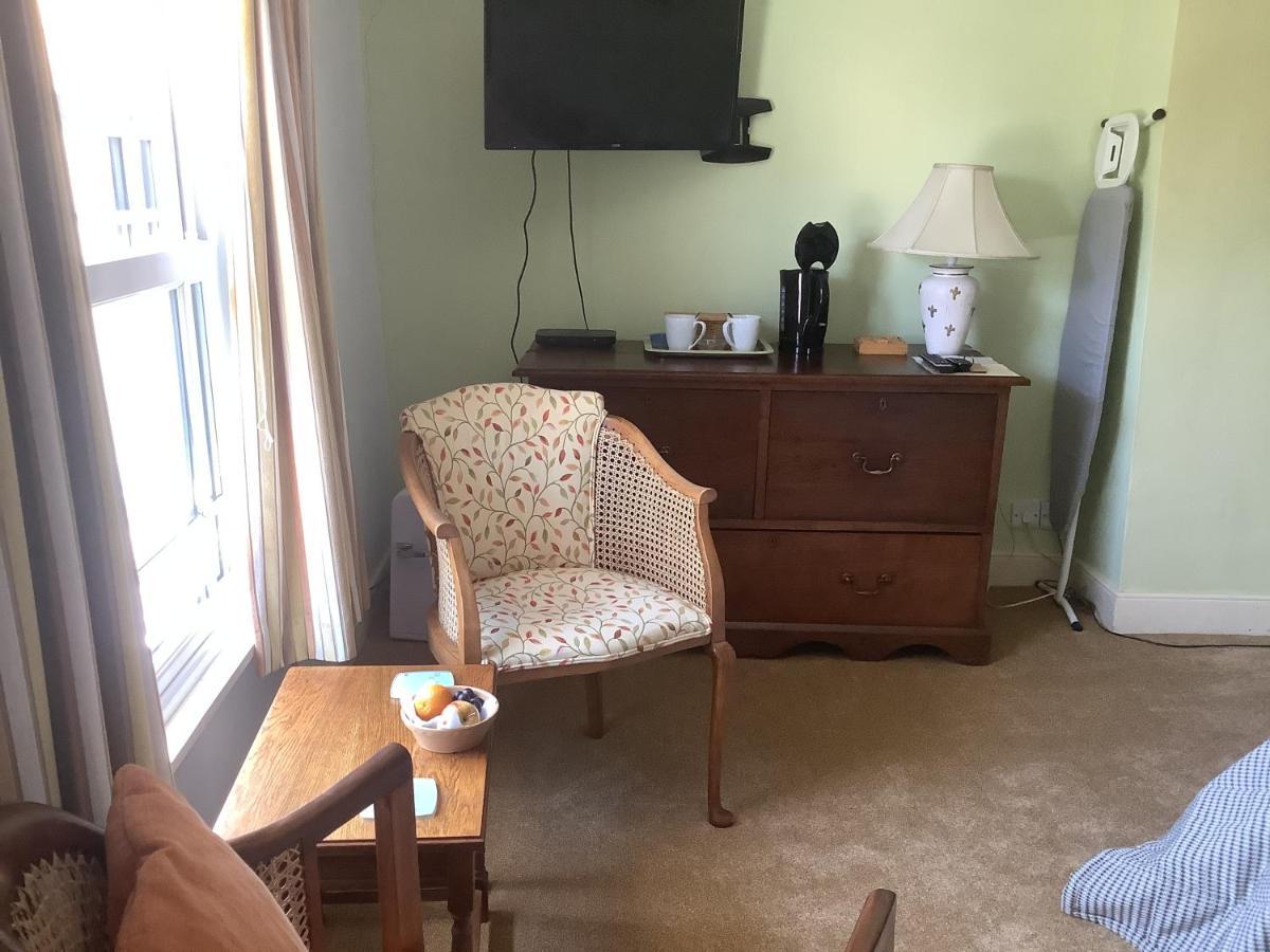 Bed and Breakfast Bwthyn Cudd Уэстбери Экстерьер фото