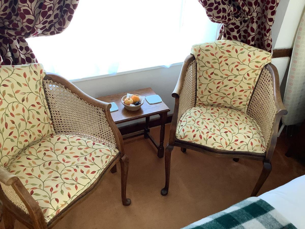 Bed and Breakfast Bwthyn Cudd Уэстбери Экстерьер фото